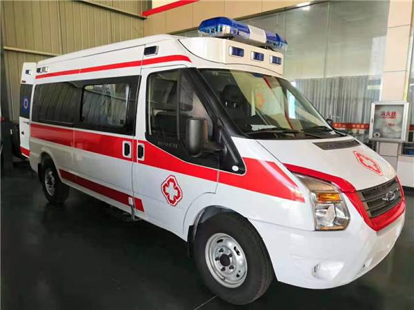 会泽县福特V362救护车